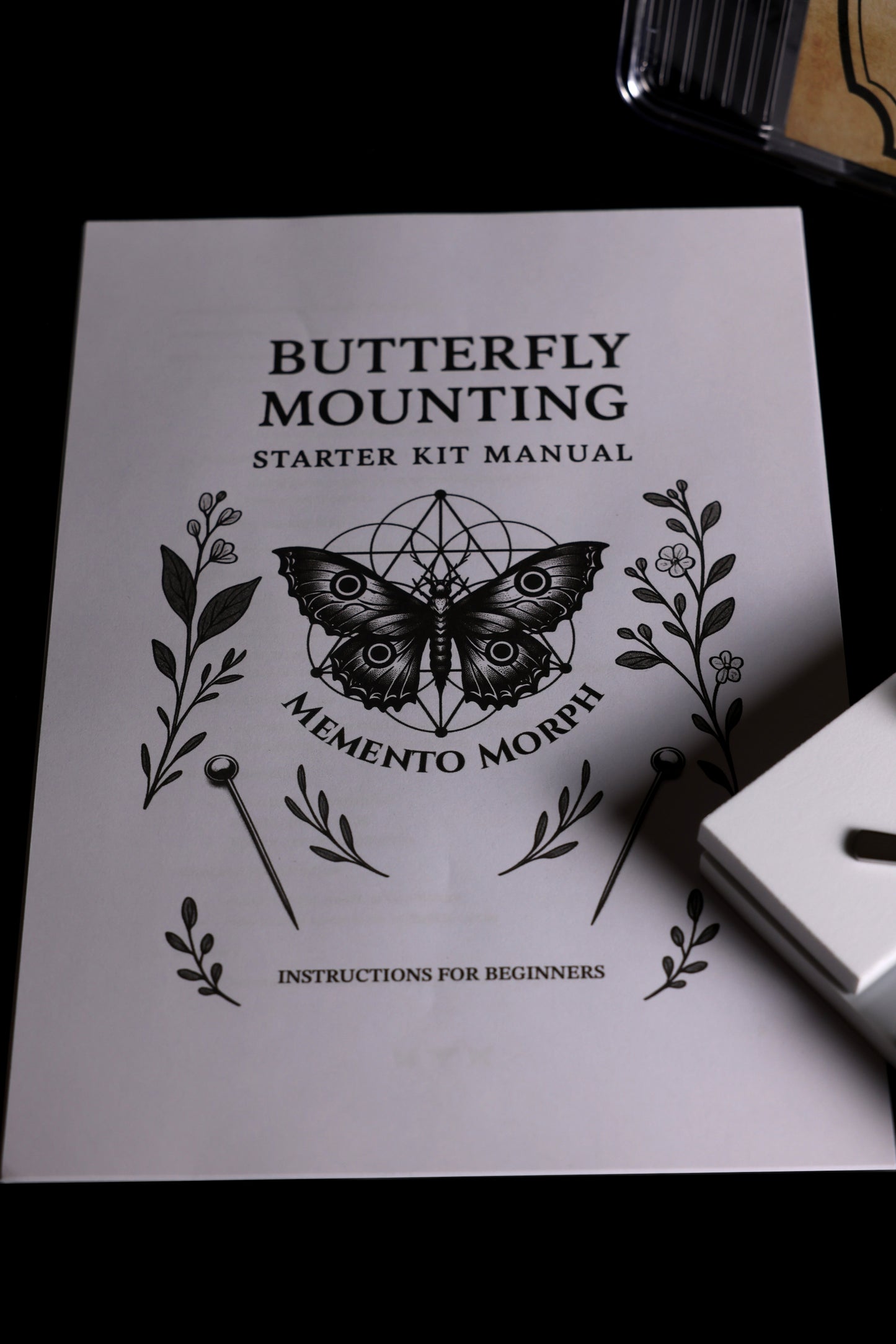 Butterfly Mounting - Starter Kit Manual with 4 specimens